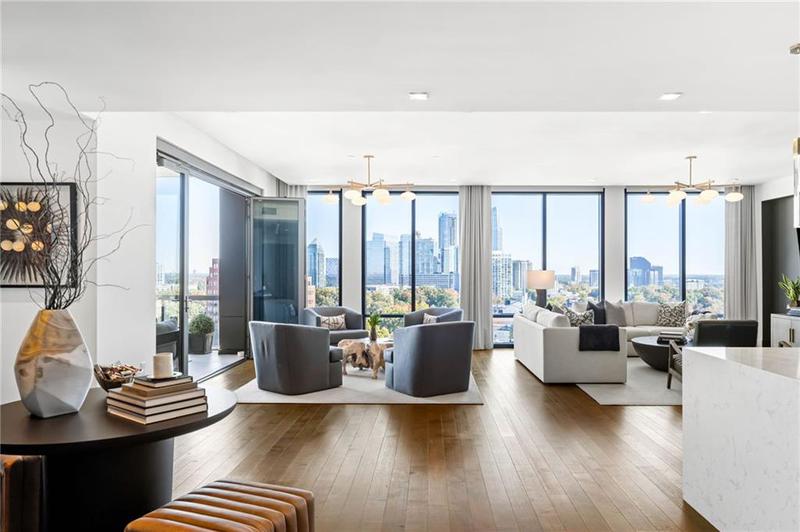 Image for property 3107 Peachtree Road 1402, Atlanta, GA 30305