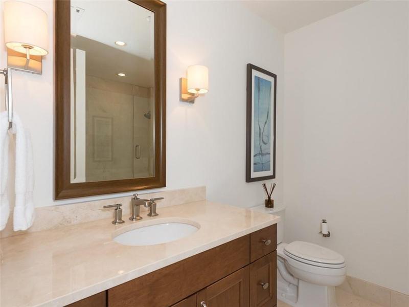 Image for property 3630 Peachtree Road 2305, Atlanta, GA 30326