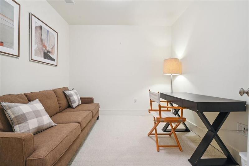 Image for property 3630 Peachtree Road 2305, Atlanta, GA 30326