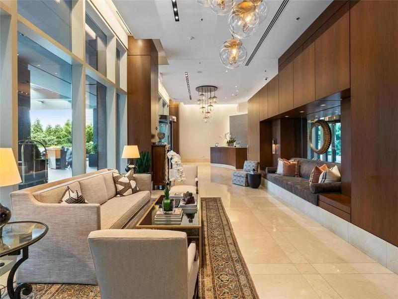 Image for property 3630 Peachtree Road 2305, Atlanta, GA 30326