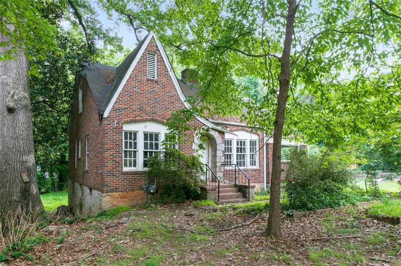 Image for property 1699 EMERALD Avenue, Atlanta, GA 30310