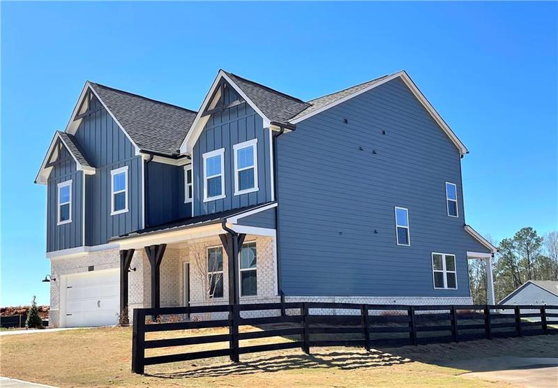 Image for property 738 Crossroad Court, Powder Springs, GA 30127