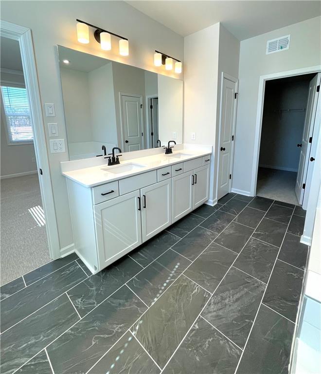Image for property 738 Crossroad Court, Powder Springs, GA 30127