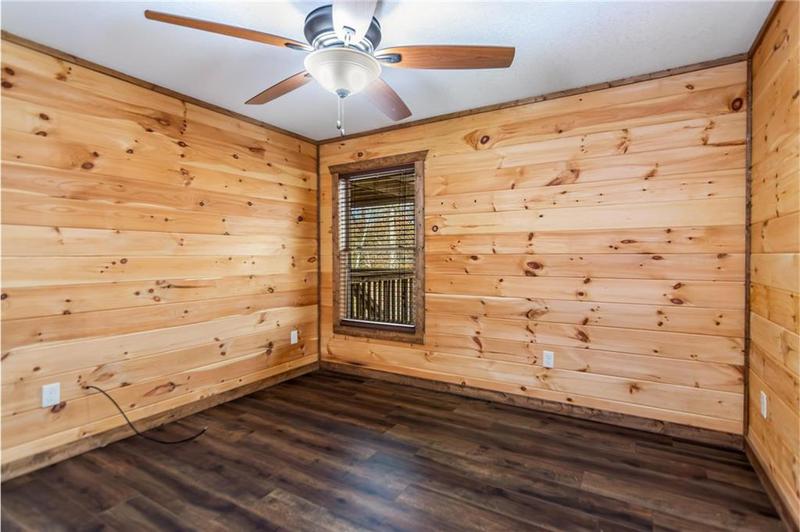 Image for property 24 Virginia Drive, Blue Ridge, GA 30513