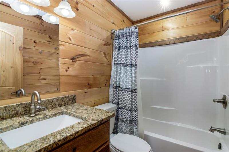 Image for property 24 Virginia Drive, Blue Ridge, GA 30513