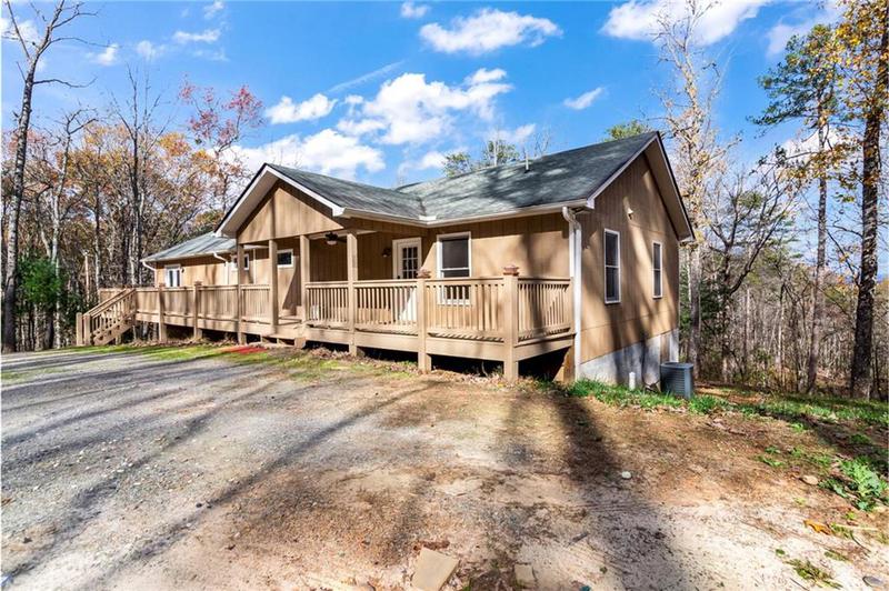 Image for property 24 Virginia Drive, Blue Ridge, GA 30513