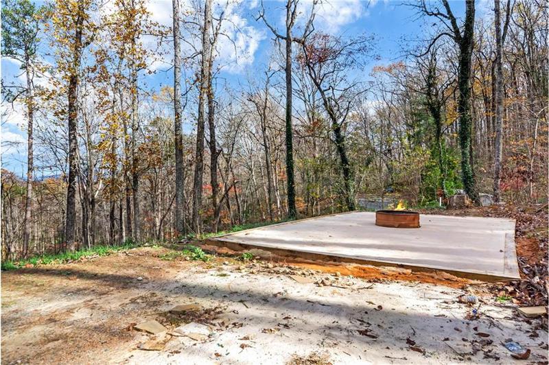 Image for property 24 Virginia Drive, Blue Ridge, GA 30513