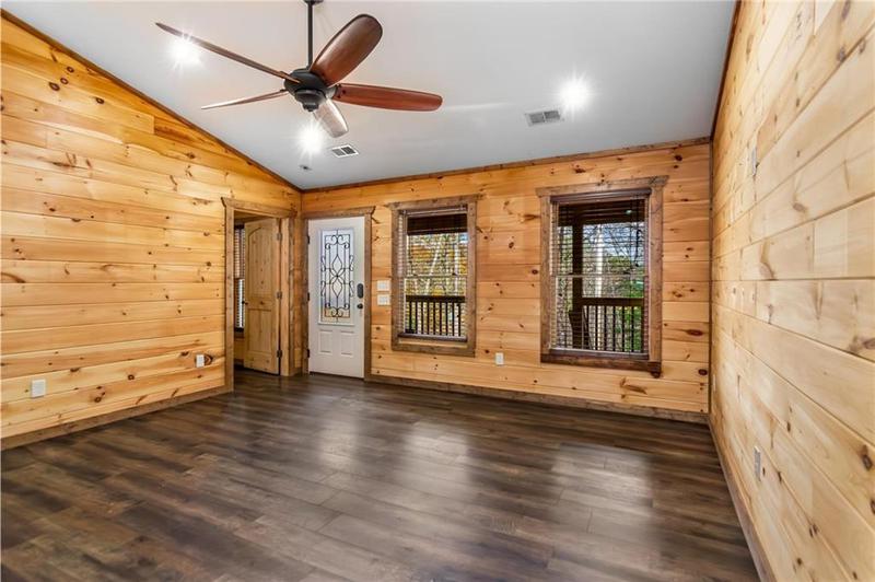 Image for property 24 Virginia Drive, Blue Ridge, GA 30513