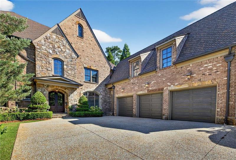 Image for property 840 Camden Park Court, Atlanta, GA 30342