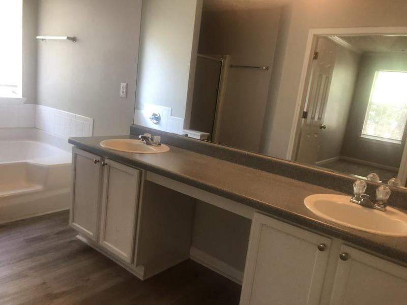 Image for property 4493 Bridle Ridge Way, Lithonia, GA 30038