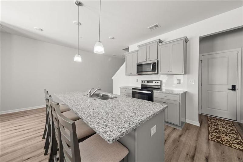 Image for property 11640 Mendenhall Court, Hampton, GA 30228