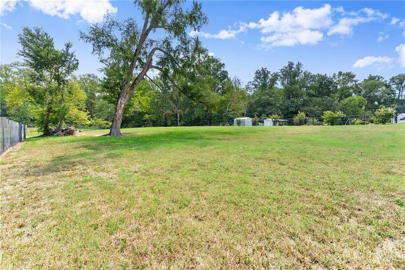 Image for property 380 Glenn Trail, Winder, GA 30680