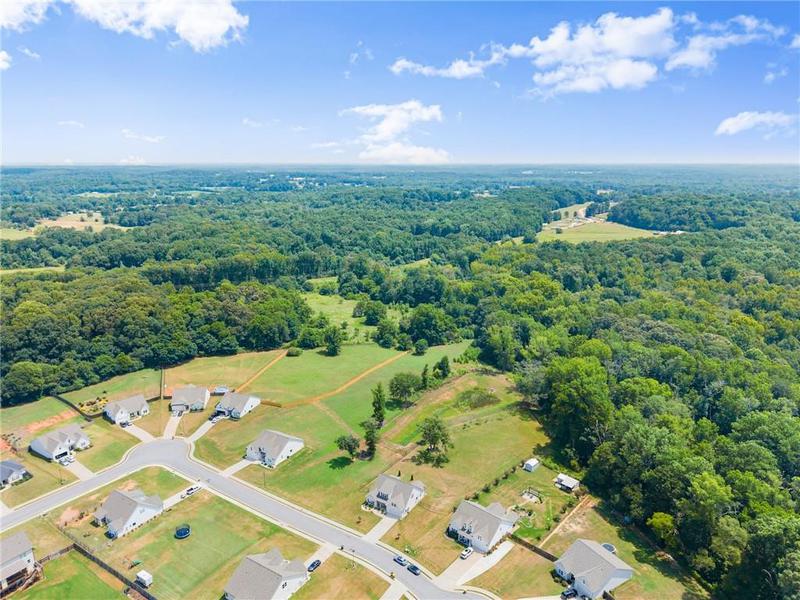Image for property 380 Glenn Trail, Winder, GA 30680