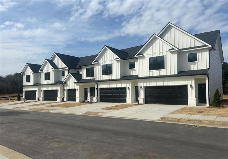 Image for property 201 Starr Circle, Stockbridge, GA 30281