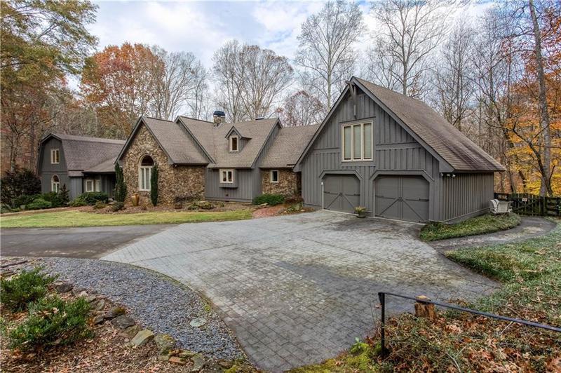 Image for property 336 Tanglewood Drive, Canton, GA 30115