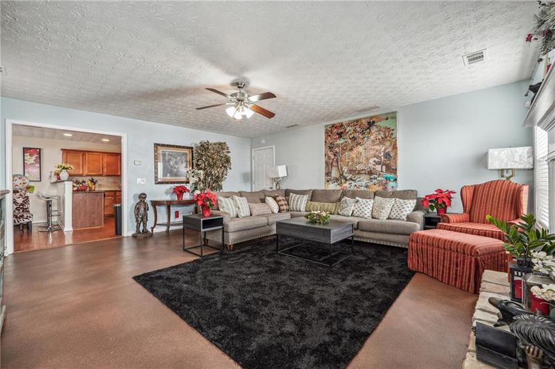 Image for property 3547 Valley Bluff Lane, Snellville, GA 30039