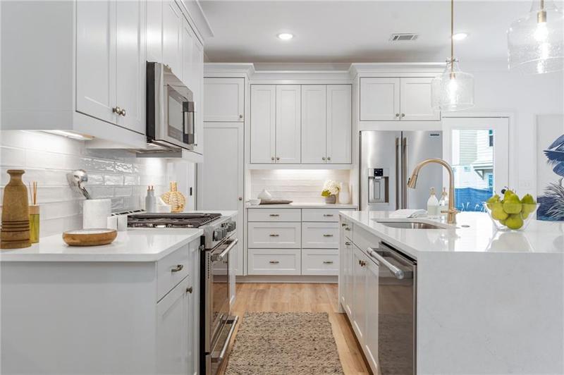 Image for property 3315 Stillwood Lane, Atlanta, GA 30354