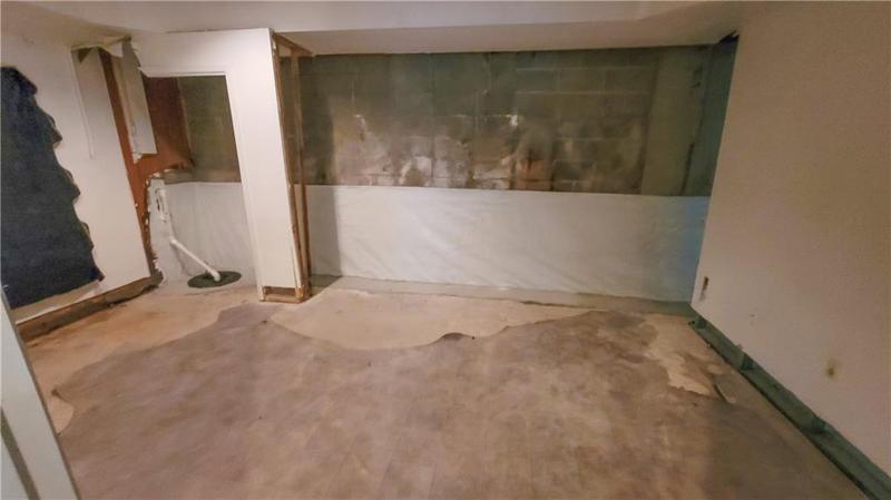 Image for property 1081 AVONRIDGE Court, Stone Mountain, GA 30083