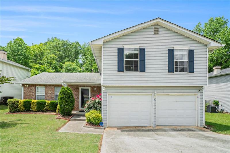 Image for property 734 Kilkenny Circle, Lithonia, GA 30058
