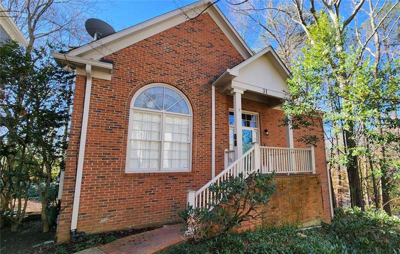 Image for property 31 Greenland Trace, Atlanta, GA 30342
