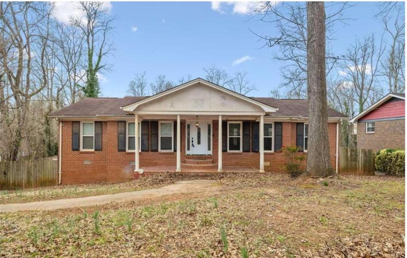 Image for property 3233 Kingfisher Drive, Decatur, GA 30034