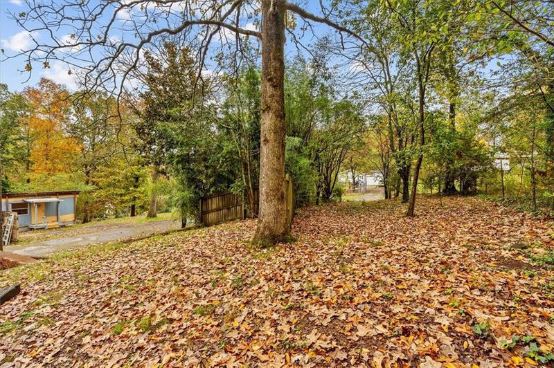 Image for property 650 Mccharles Street, Dalton, GA 30720