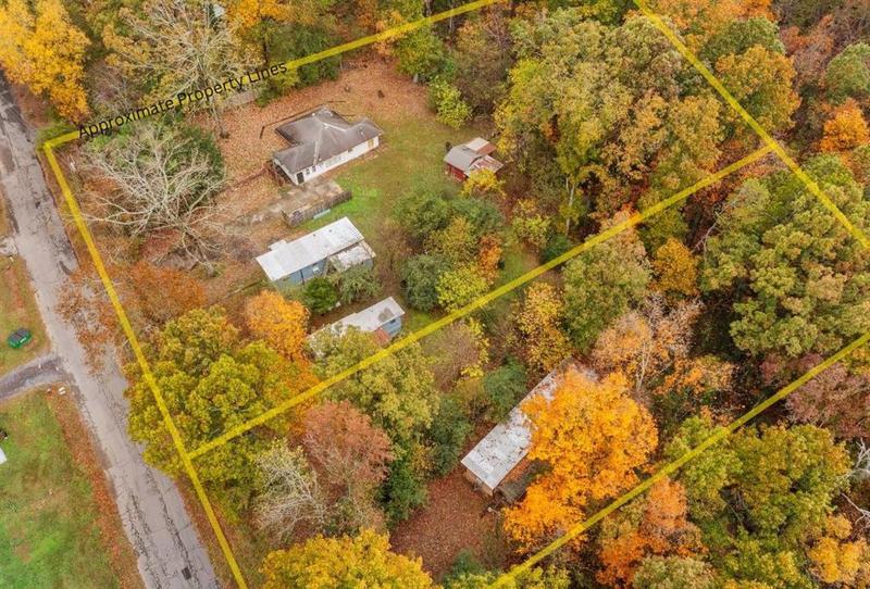 Image for property 650 Mccharles Street, Dalton, GA 30720
