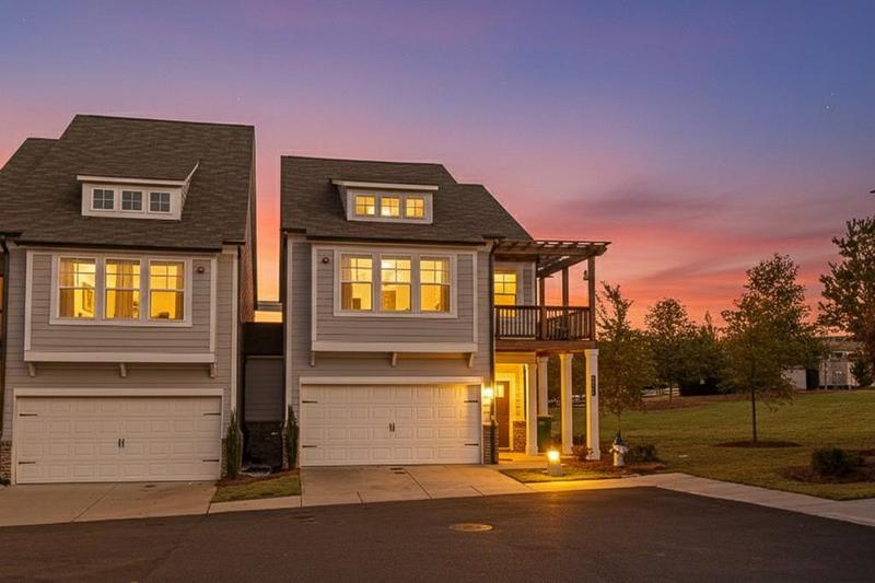 Image for property 319 Hayden Circle, Woodstock, GA 30189