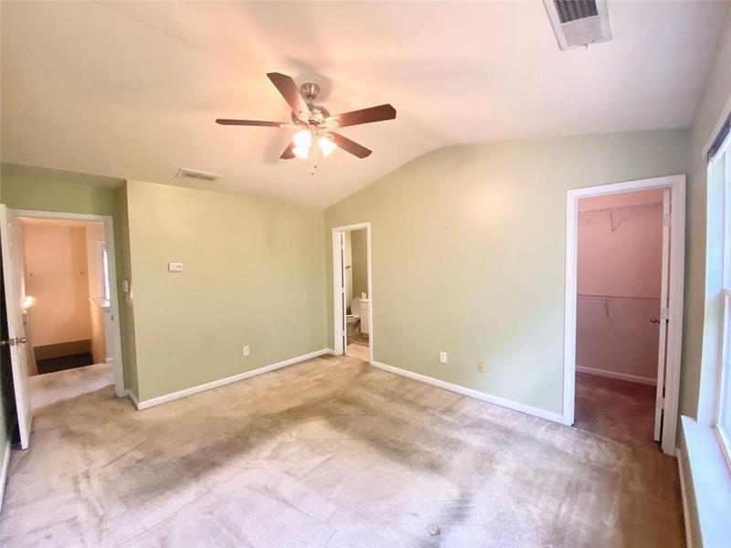 Image for property 720 CRESTWELL Circle, Atlanta, GA 30331