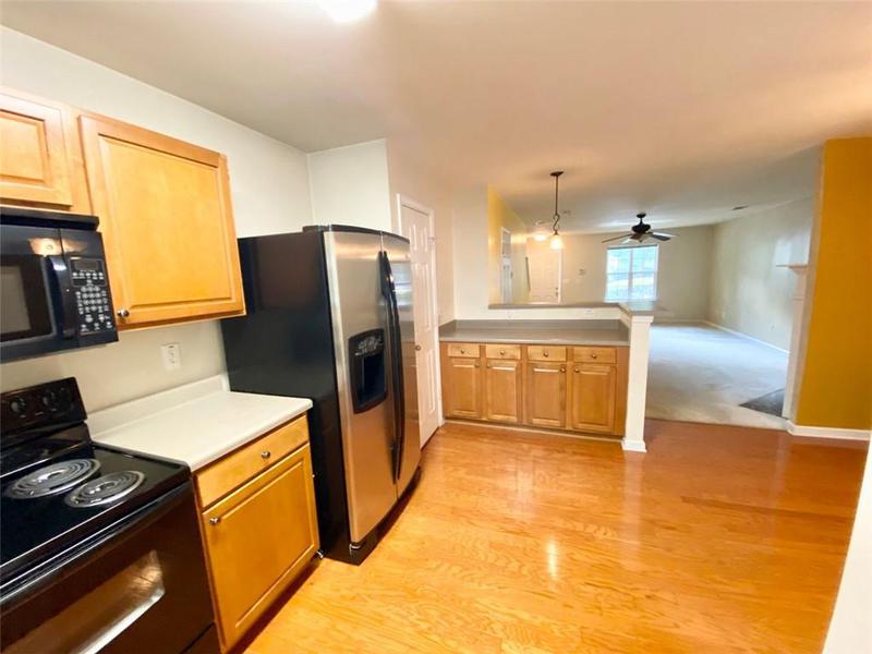 Image for property 720 CRESTWELL Circle, Atlanta, GA 30331