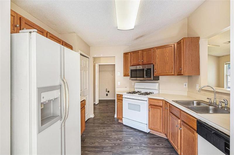 Image for property 3910 Keystone Ridge, Acworth, GA 30101