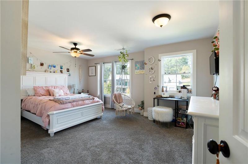 Image for property 4 Doe Court, Cartersville, GA 30120