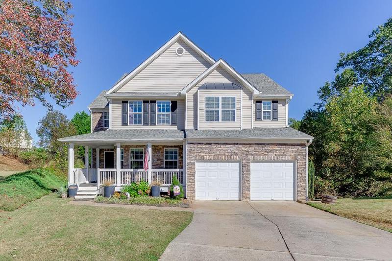 Image for property 812 Holly Meadow Drive, Buford, GA 30518