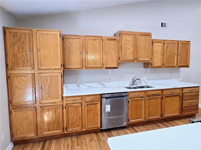Image for property 5005 Dublin Drive, South Fulton, GA 30331