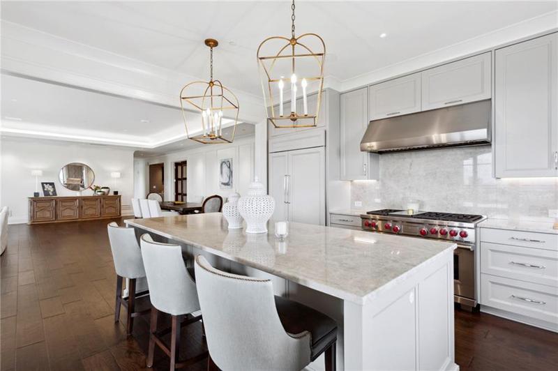 Image for property 88 PACES FERRY Road 2140, Atlanta, GA 30305