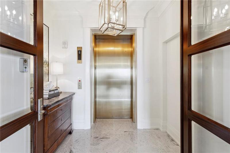 Image for property 88 PACES FERRY Road 2140, Atlanta, GA 30305