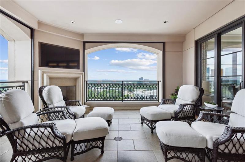 Image for property 88 PACES FERRY Road 2140, Atlanta, GA 30305