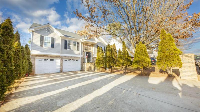 Image for property 571 Oak Vista Court, Lawrenceville, GA 30044
