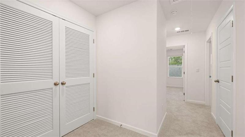 Image for property 1009 Cades Walk, Lawrenceville, GA 30045