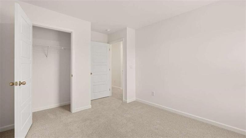 Image for property 1009 Cades Walk, Lawrenceville, GA 30045