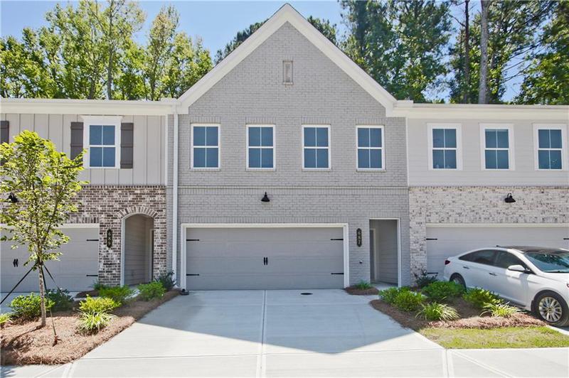 Image for property 687 Sunstone Lane, Lawrenceville, GA 30043