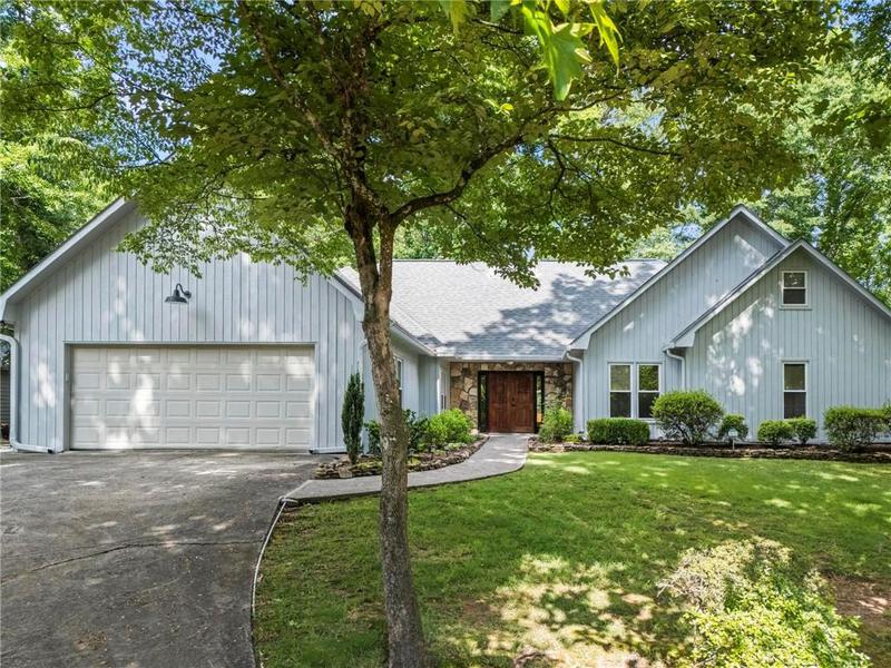 Image for property 4212 Burns Heritage Trail, Roswell, GA 30075