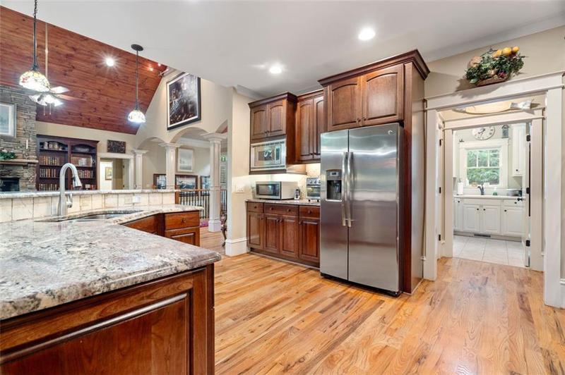 Image for property 82 BLAZINGSTAR Lane, Big Canoe, GA 30143