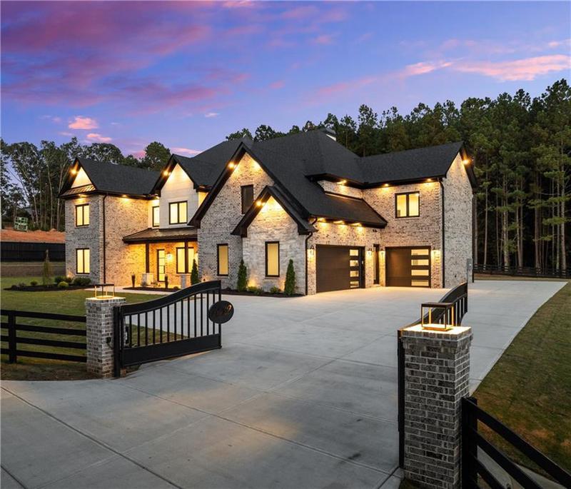 Image for property 1682 Mineral Springs Road, Hoschton, GA 30548