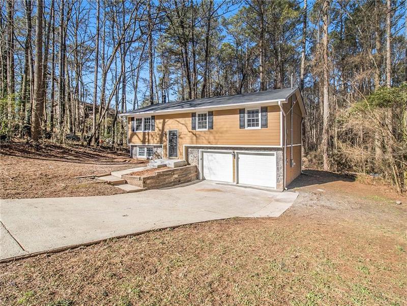 Image for property 3122 Orbit Circle, Ellenwood, GA 30294