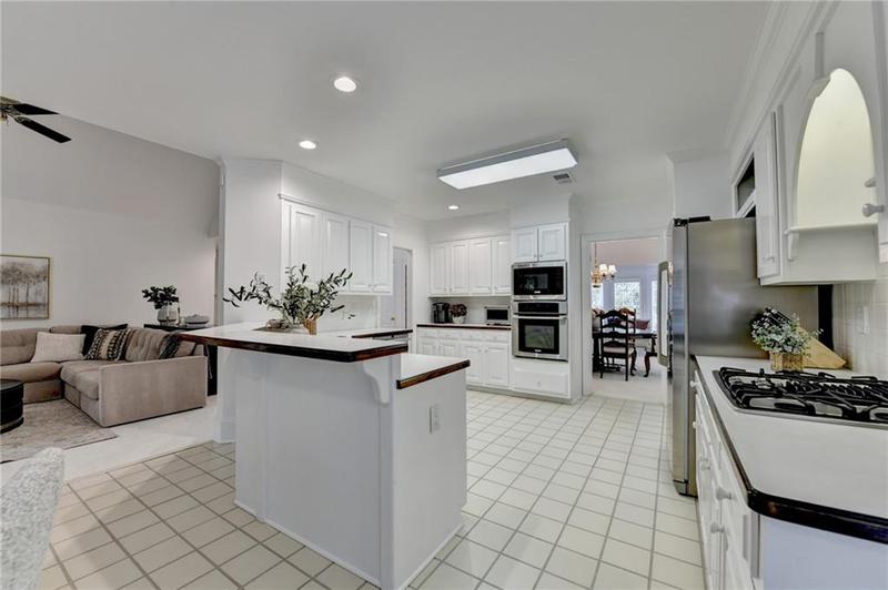 Image for property 5700 Grove Point Road, Johns Creek, GA 30022