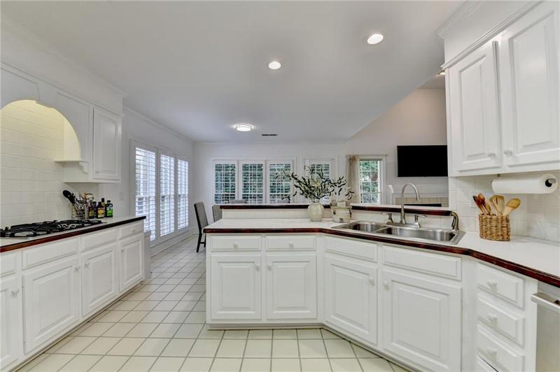 Image for property 5700 Grove Point Road, Johns Creek, GA 30022