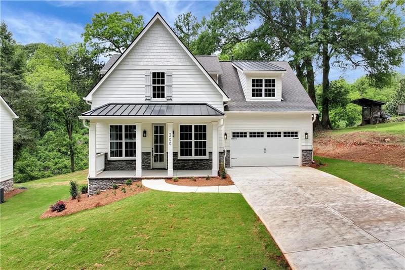 Image for property 200 College Avenue, Commerce, GA 30529