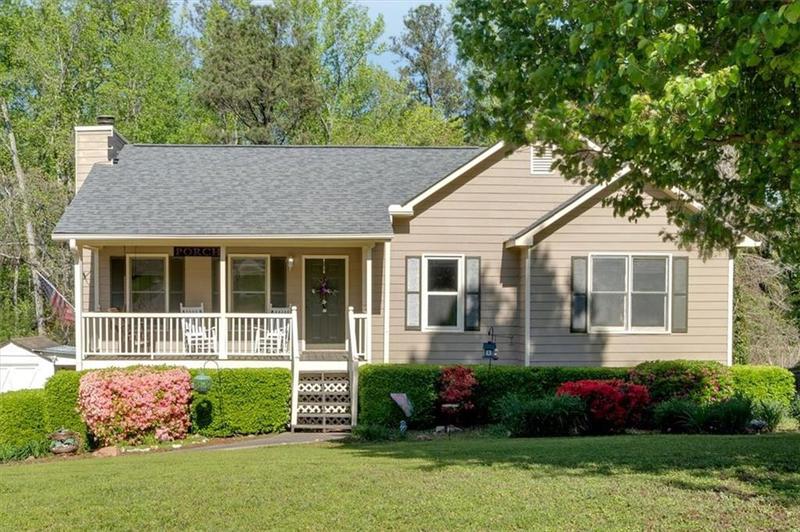 Image for property 198 Wiley Dr, Douglasville, GA 30134