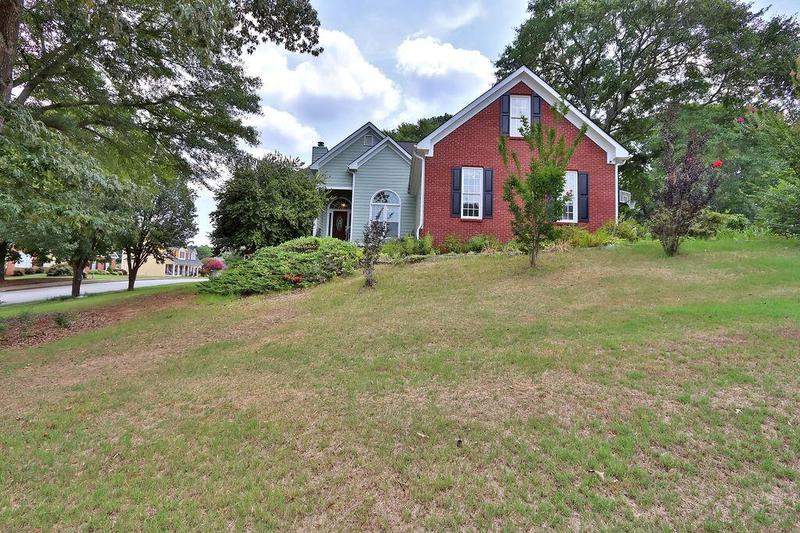 Image for property 623 Planters Mill Pointe, Dacula, GA 30019